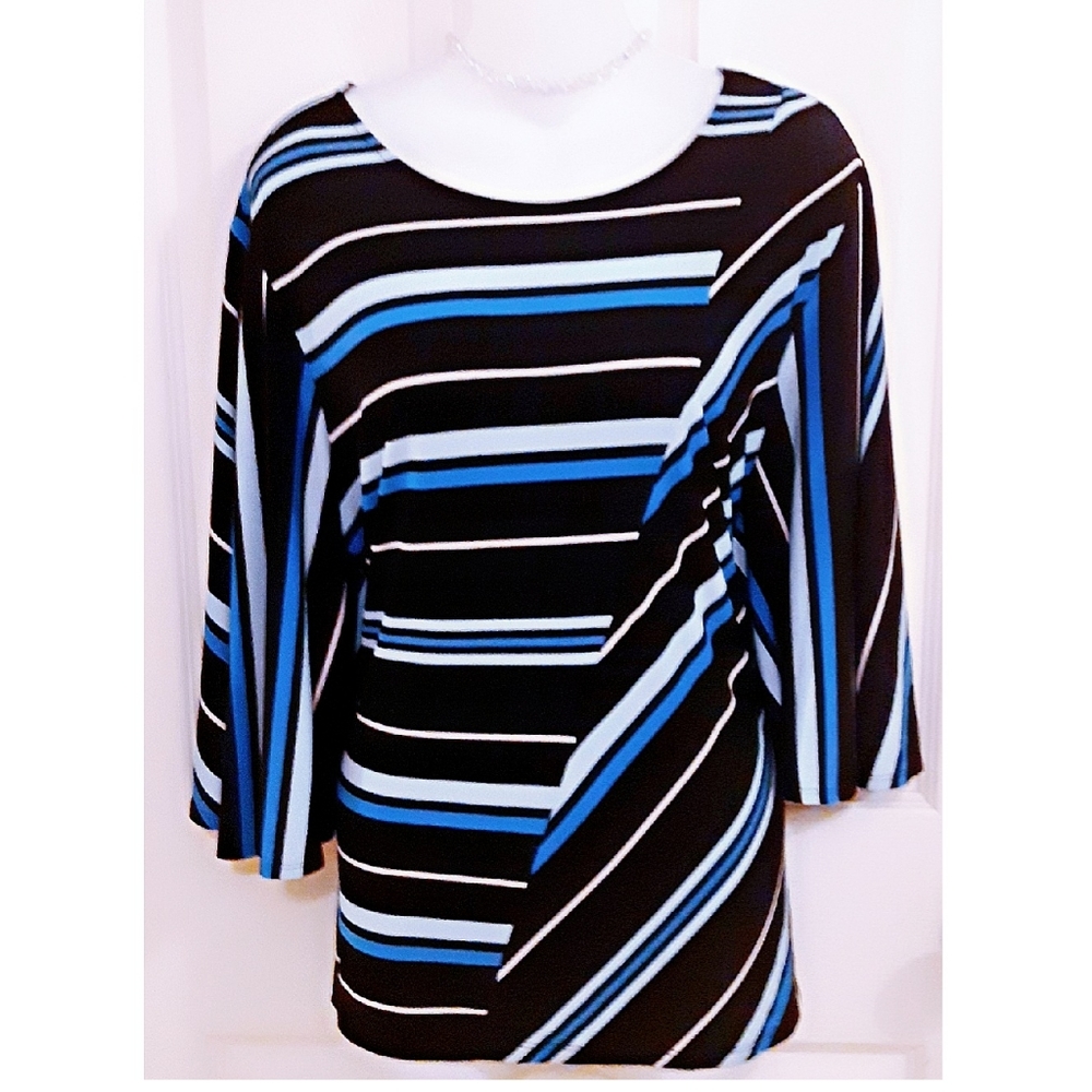 Asymmetrical Stripe 3/4 Kimono Style Sleeve Blouse